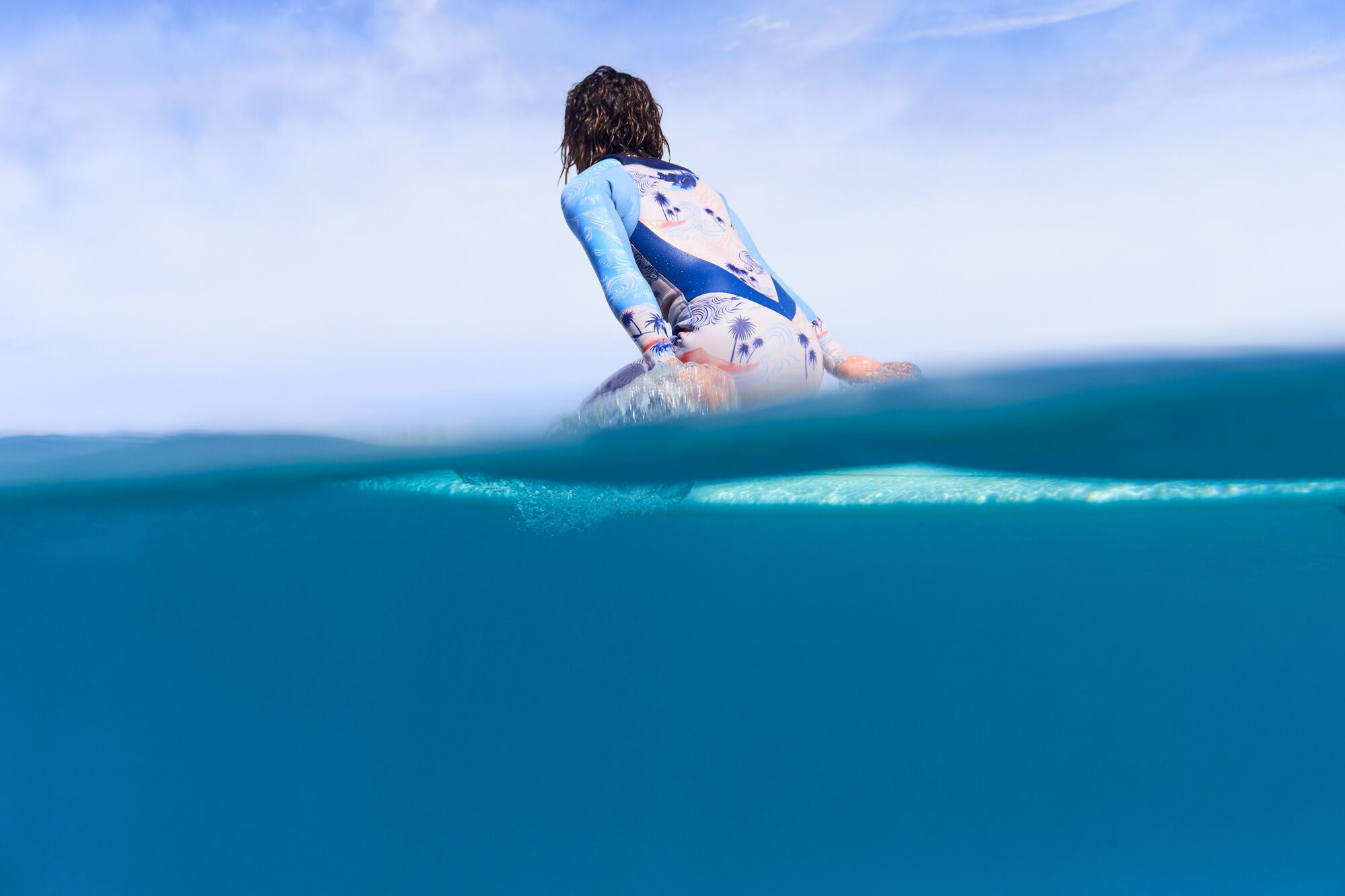 ROXYsurfergirl.jpg